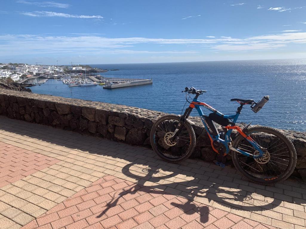 Private Apartment With Mountain And Sea Views, La Asomada, Lanzarote تياس المظهر الخارجي الصورة