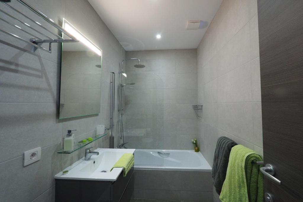 Private Apartment With Mountain And Sea Views, La Asomada, Lanzarote تياس المظهر الخارجي الصورة